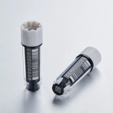 艾本德Eppendorf CryoStorage Vial, 0.5 mL, 不含 DNase、RNase、人類 DNA 和內(nèi)毒素；外螺紋，預(yù)先加蓋灰色管蓋，帶 2D SafeCode (DataMa